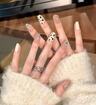 ネイル Alra アルラのネイルデザイン