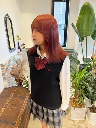 ミディアム カラー 🩷ハイトーン透明感 レイヤー🩷ユリカのヘアスタイル