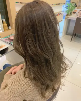 ロング 中村 卓也のヘアスタイル