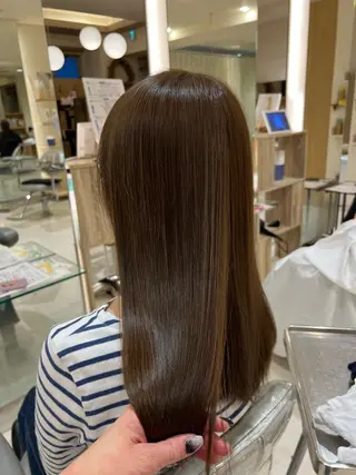 カラー 久永 菫のヘアスタイル