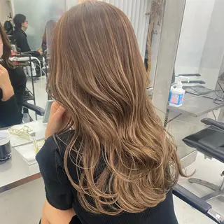 セミロング カラー Ayuri🫧 Diar Blueのマツエク・マツパデザイン