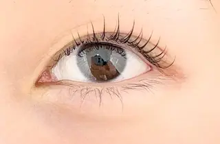 マツエク・マツパ クレアラルーチェ大野城店所属・クレアラルーチェ 大野城店のマツエク・マツパデザイン