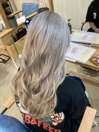 カラー 小川 翔友空のヘアスタイル