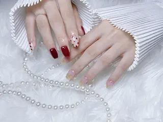 ネイル RAFFINE 月🦋🩵のネイルデザイン