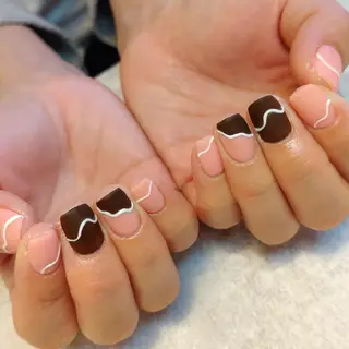 ネイル ジェヌインネイル 河内のネイルデザイン