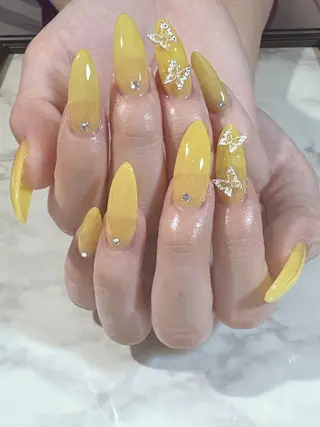 ネイル 三浦 藍のネイルデザイン