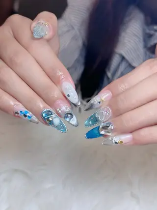 ネイル Lumi Nail 新大久保3‘のネイルデザイン