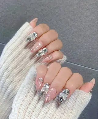 ネイル Lyna 池袋のネイルデザイン