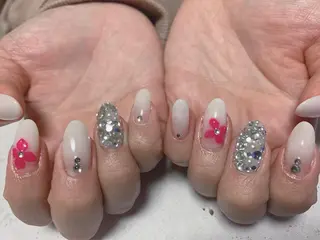 ネイル nico.nico.mark NAIL所属・小林 梓のエステ・リラクイメージ