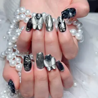 ネイル Maggie Nail🦩のネイルデザイン