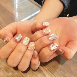 ネイル revia所属・ERI Nailistのネイルデザイン