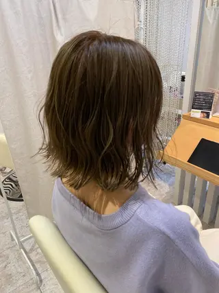 ミディアム カラー ブリーチなしWカラー /酸性ストレート河本のヘアスタイル