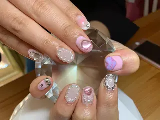 ネイル LAVISH nail salonのヘアスタイル