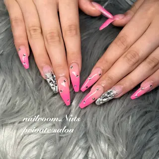 ネイル nailsalon Nutsのネイルデザイン