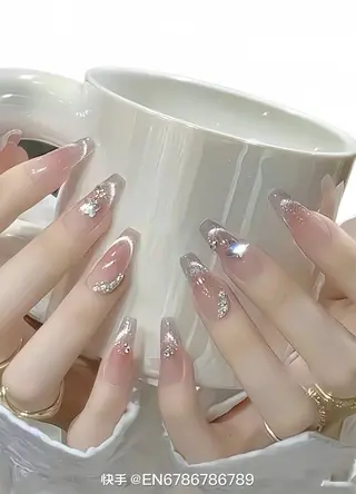 ネイル sun nail池袋 モデル募集のネイルデザイン