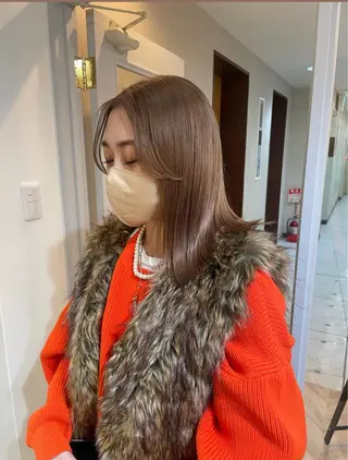 ミディアム カラー Neale. ユメのヘアスタイル