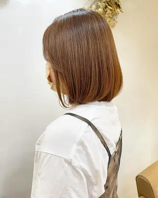 ミディアム カラー あずまぐち めぐみのヘアスタイル