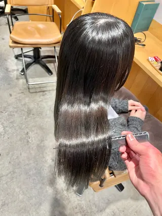 セミロング ✨艶髪✨ 透明感カラー　Rinのヘアスタイル