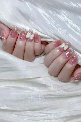 ネイル ENsalon AKIRAのネイルデザイン