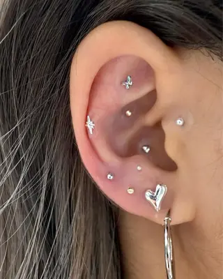 新HBL導入店 smoky beeの眉毛・アイブロウイメージ