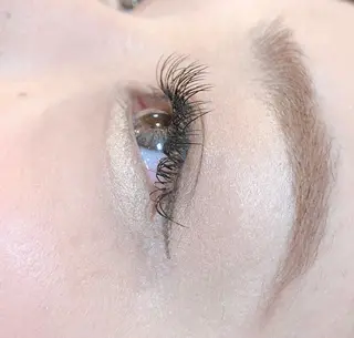 マツエク・マツパ 艶髪育成サロン 京橋　shinのヘアスタイル