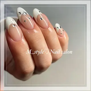 セミロング ネイル 下妻市ﾈｲﾙｻﾛﾝ M_styleのネイルデザイン