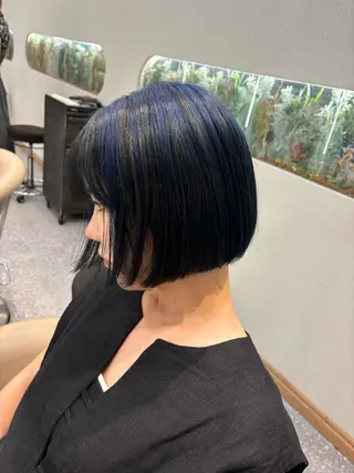 ショート カラー 梅田美容室 山崎海波のヘアスタイル