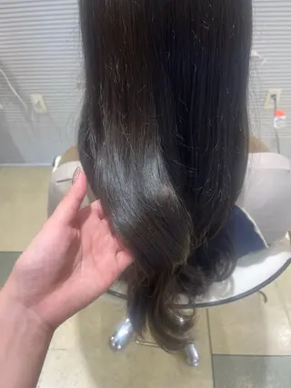 ロング カラー ベージュカラー⌇﻿ くびれヘア.𐙚心音のヘアスタイル