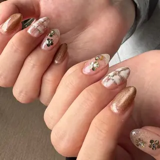 ネイル amuse 手書きニュアンスのネイルデザイン