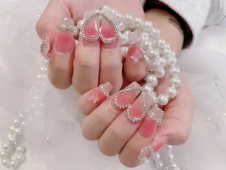 ネイル ネイルサロンエクラ 🫧Shizukaのネイルデザイン