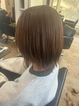 ミディアム 佐久間 優里のヘアスタイル