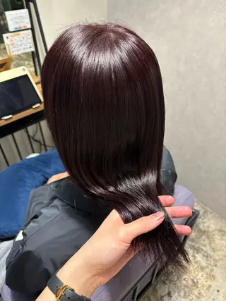 ミディアム カラー salonLH金剛店所属・渡部 新菜のヘアスタイル
