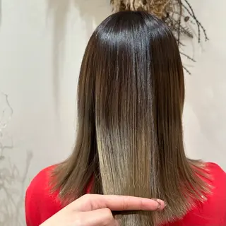 カラー 岩本みるか/ 暖色カラー/ベージュのヘアスタイル