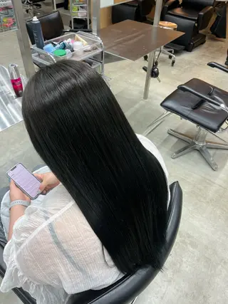 ロング カラー 夏果⭐︎fifth 天神 海外風パーマのヘアスタイル