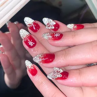 ネイル NES NAIL所属・さゆり￤推しキャラ ￤ロングネイル🩷のネイルデザイン