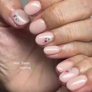 ネイル ネイルサロン NOAHNAのネイルデザイン