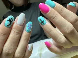 ネイル Eveネイル チップスカルプ専門店のネイルデザイン