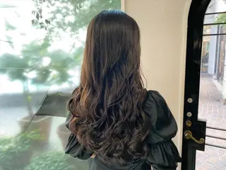 ロング パーマ ショートカット無料/ 小顔ショートのヘアスタイル