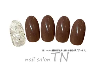 ネイル 矢川 まどかのネイルデザイン