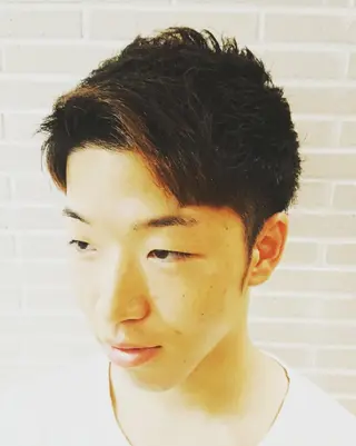 メンズ カラー パーマ ヘアアレンジ ブリーチ/ヘアケア/ 艶髪/イギチハルのヘアスタイル