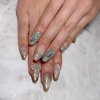 ネイル 知花 梨花のネイルデザイン