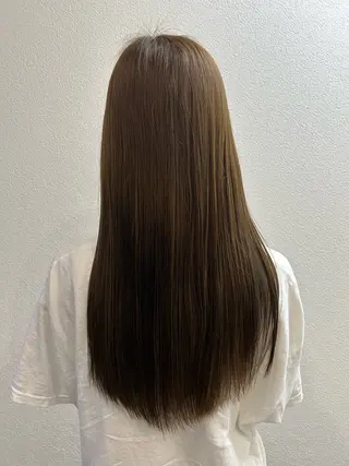 ロング カラー 福本 菜緒のヘアスタイル