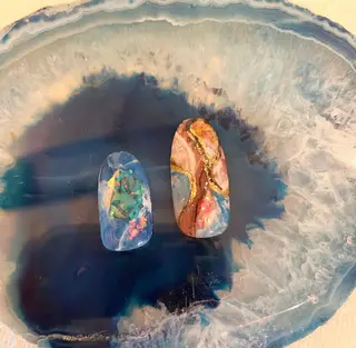 ネイル 駒月 明日香の眉毛・アイブロウイメージ