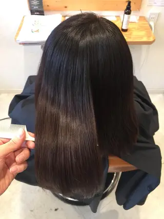 セミロング ツヤ髪専門美容師 桑原　和誠のヘアスタイル