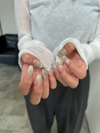 ネイル GRANDE大須 Cecil💜のネイルデザイン