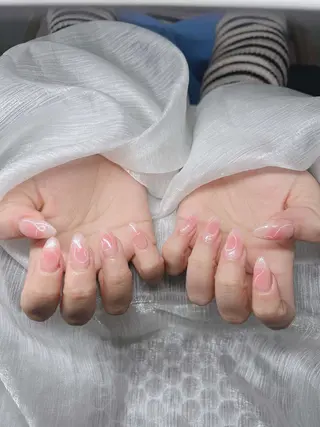 ネイル Lee Nailsのネイルデザイン