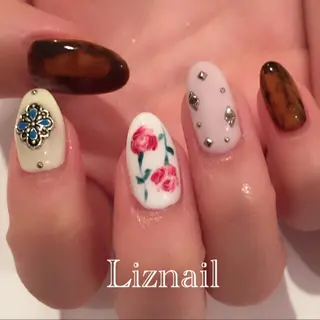 ネイル Rawr / saoriのネイルデザイン