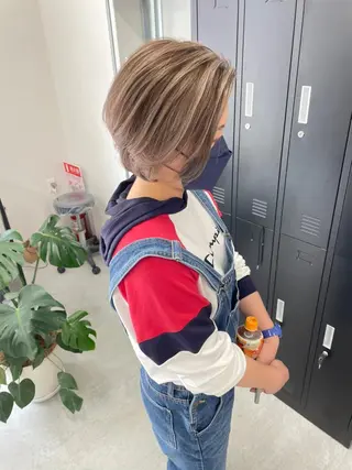 ショート カラー メンズ キッズ アイブロウ マツエク・マツパ ヘアアレンジ ネイル ケアカラーデザイナー 心斎橋/加山のヘアスタイル