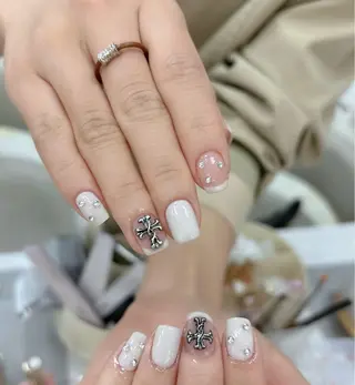 ネイル Meik Nail Salon所属・NaNa🎀 nailのネイルデザイン
