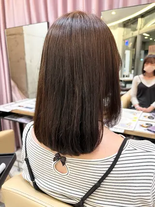 セミロング TRUTH北小金所属・市川 佳歩のヘアスタイル